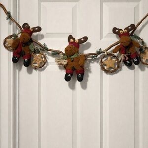 Stuffed reindeer garland